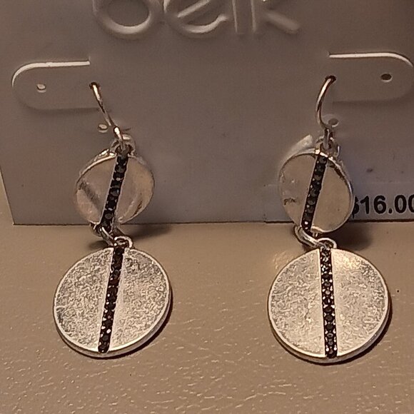 belk silver-tone double disc linear black pave rhinestone accent earrings - NWT - Picture 6 of 9